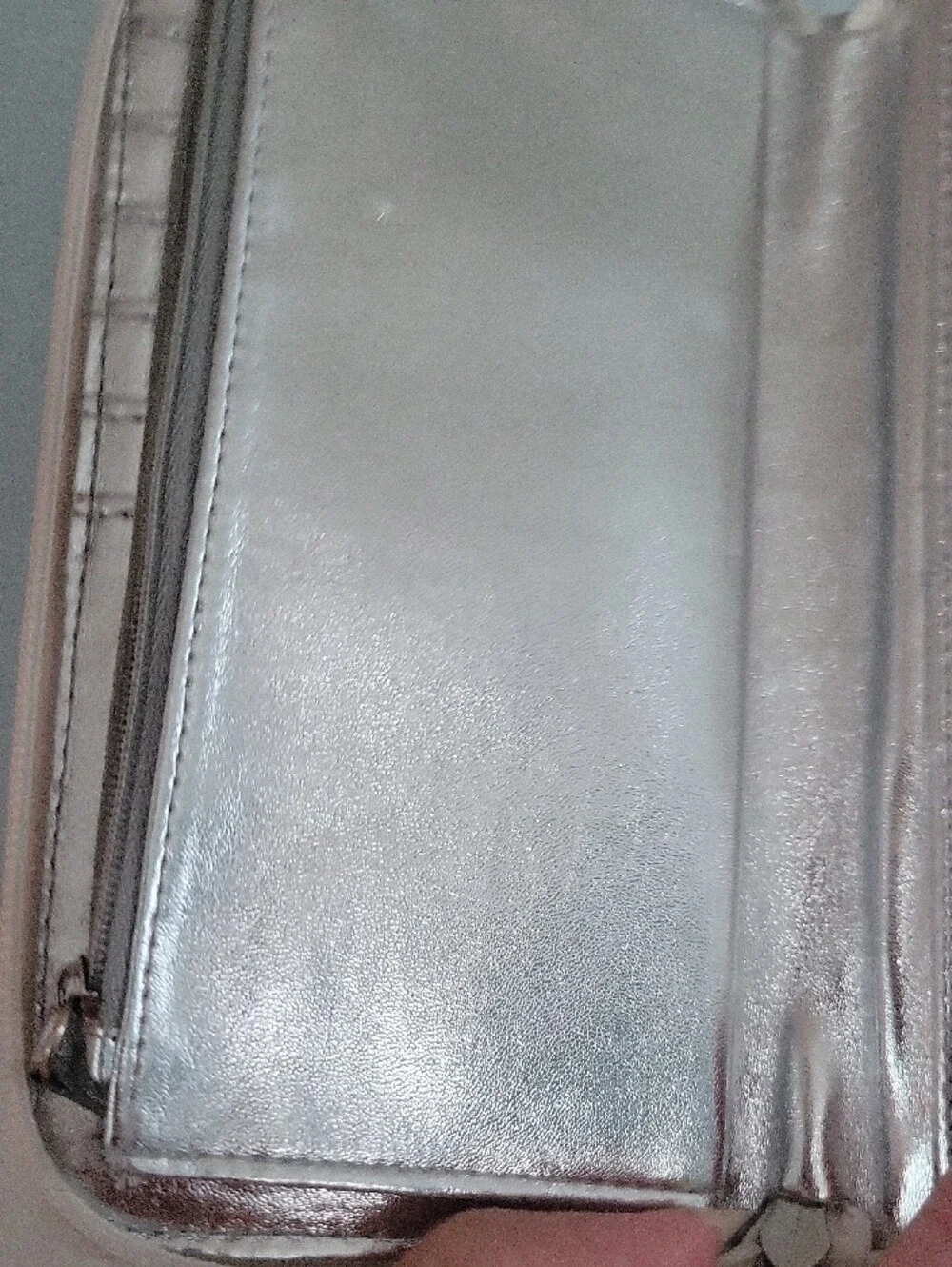 Ed Hardy Silver Peacock & Pink Rose Zip Phone Wallet
